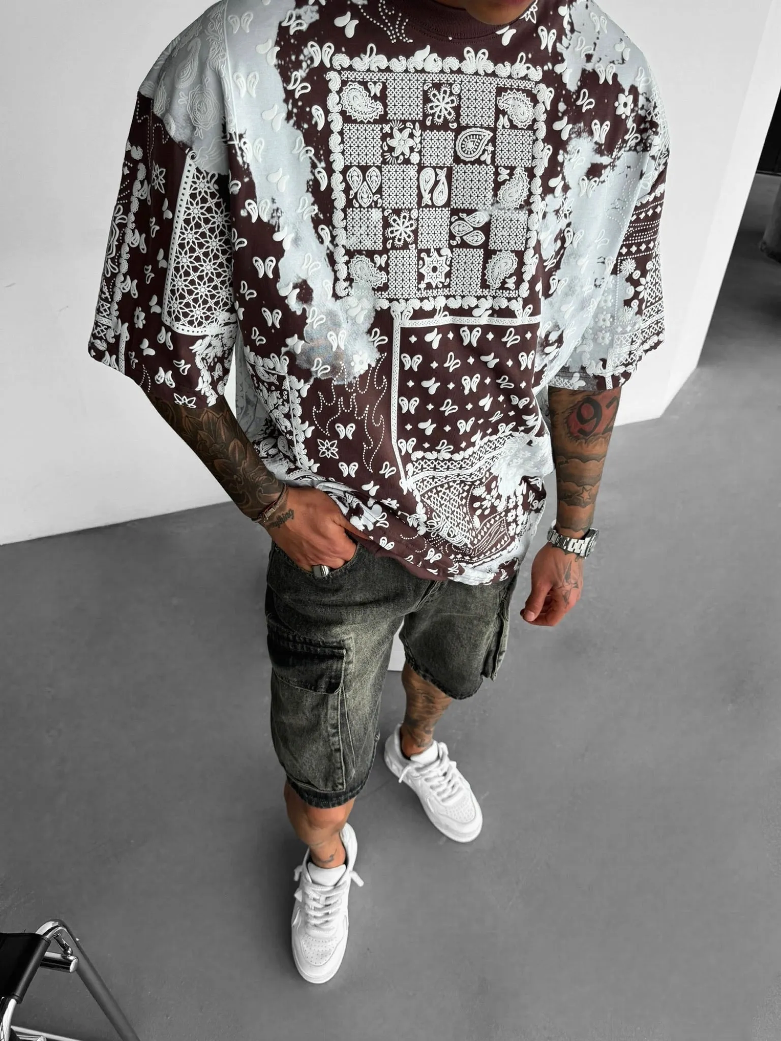 Oversize Carpet T-shirt - Brown